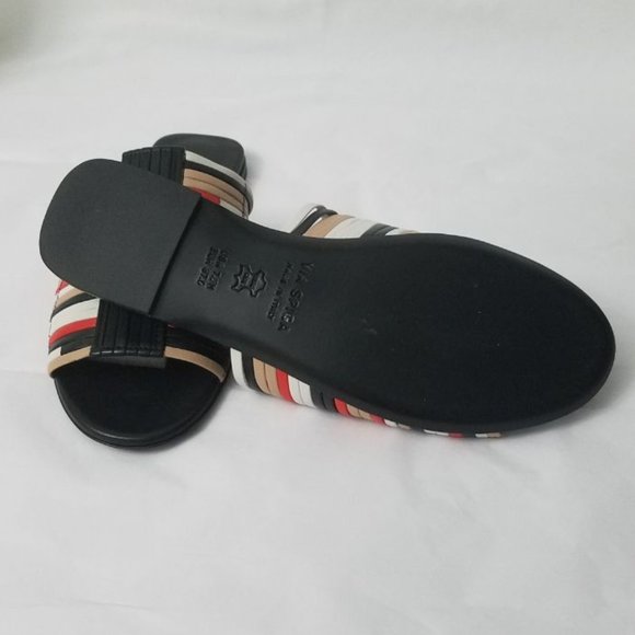 NWOB Via Spiga Harlotte Flat Sandals - Picture 4 of 4